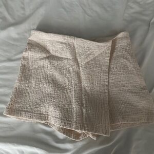 Forever 21 Textured Cream Skort